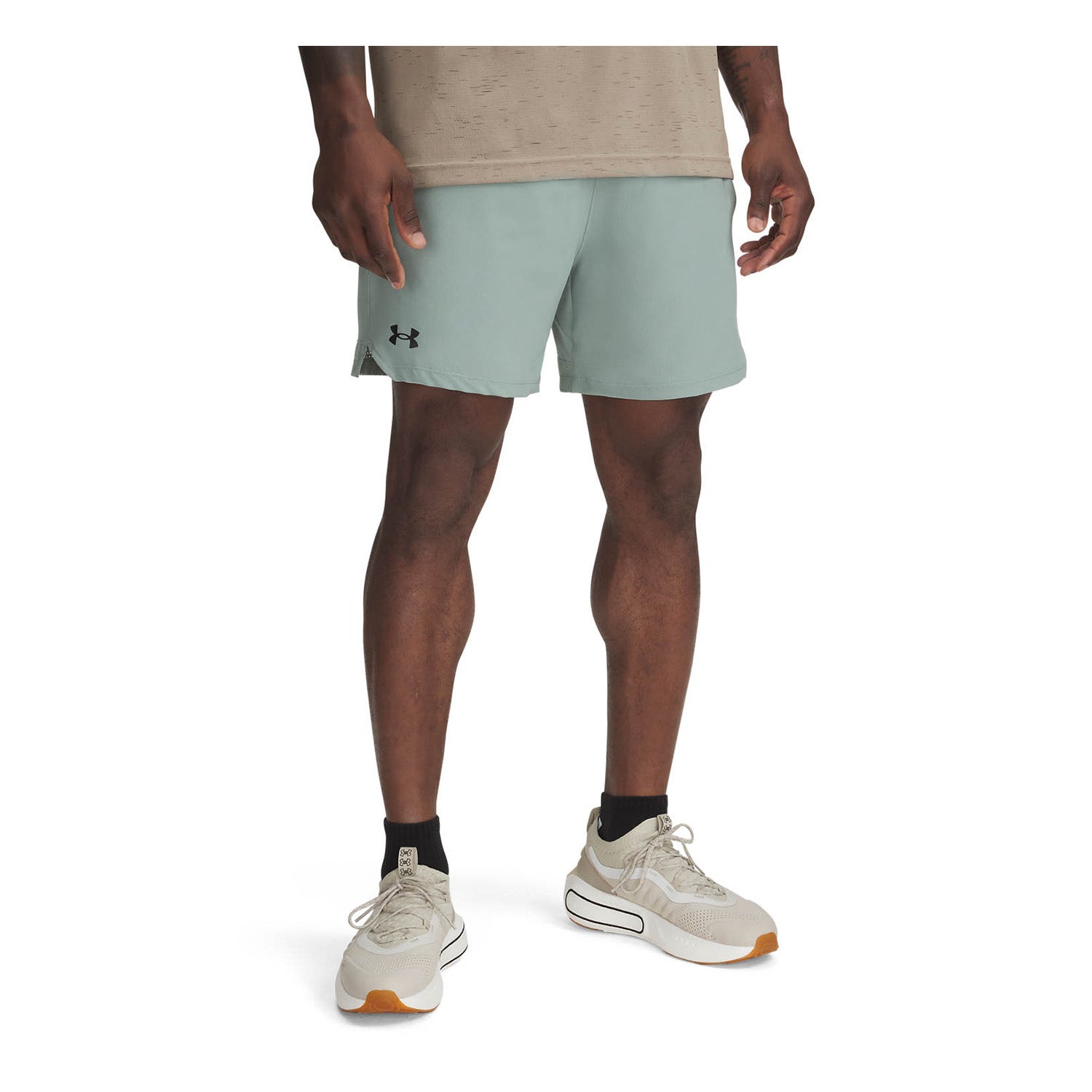Under Armour  Vanish Woven 6 Shorts