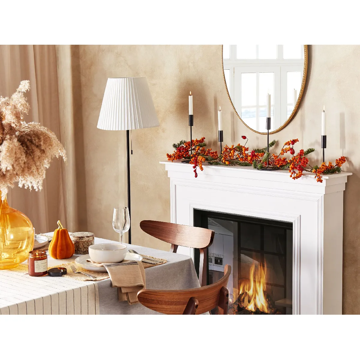 Beliani Guirlande OURENSE 150 cm - Rouge