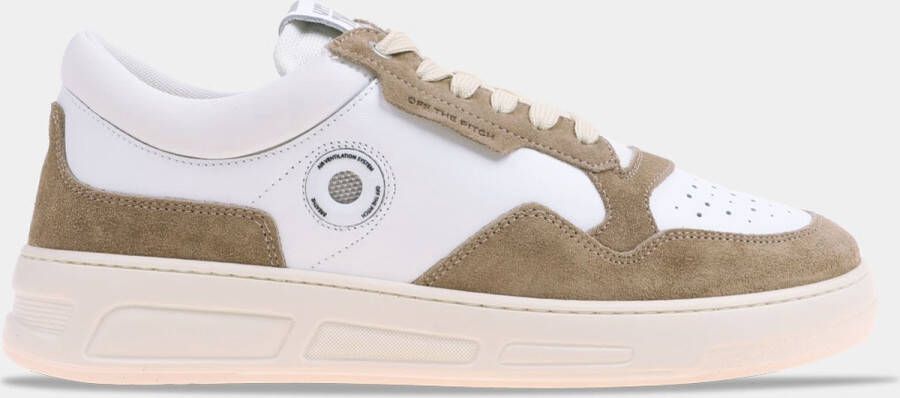 Off The Pitch Witte leren sneaker met suède overlays