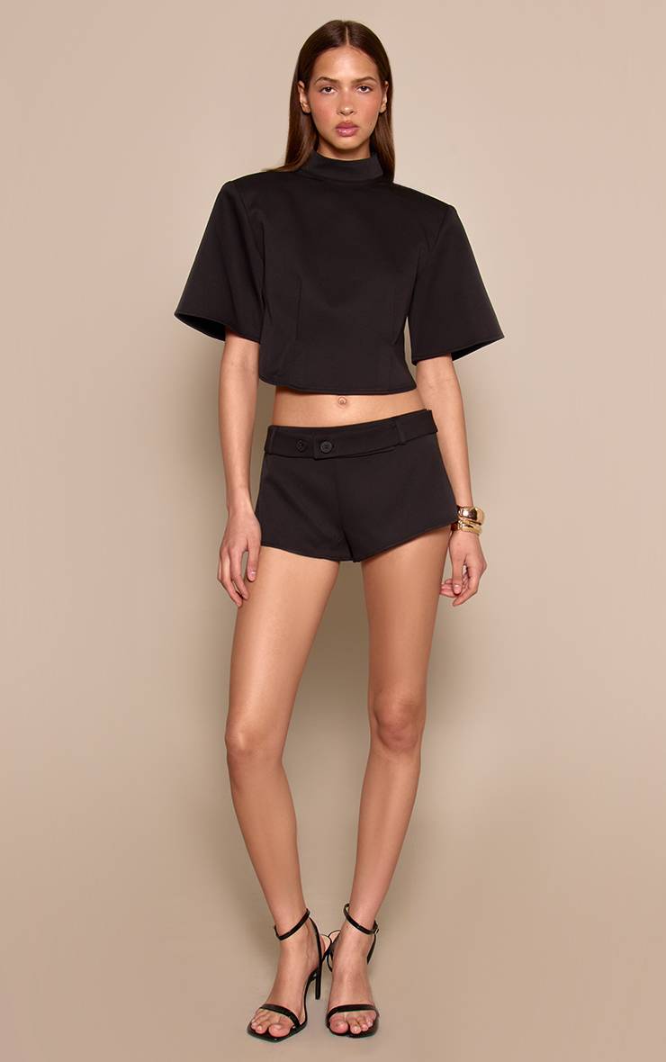 Noir Short Taille Basse À Détail Boutonné
