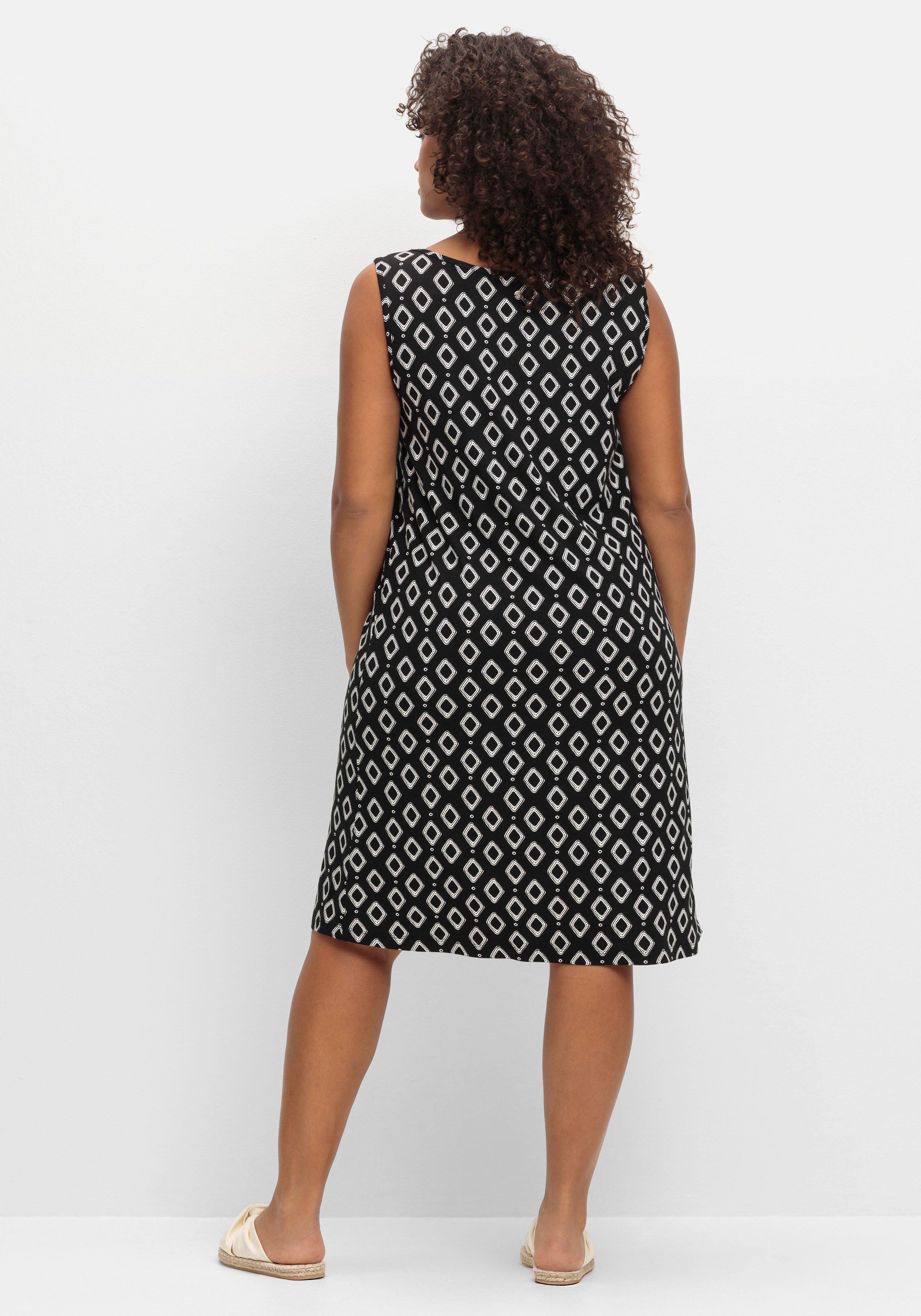 Knielanges Strandkleid mit Kellerfalte vorn