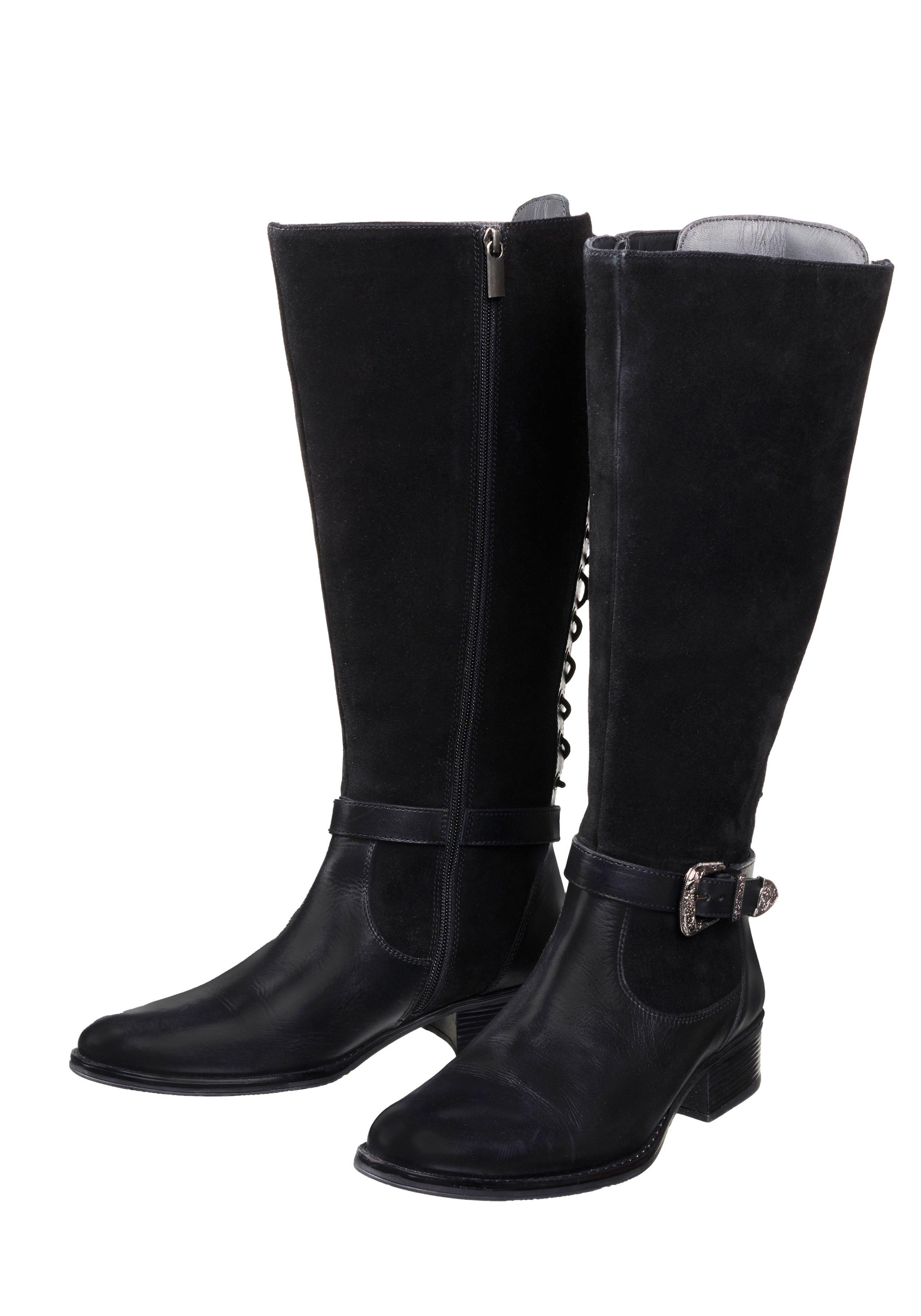 Lederstiefel mit Schnürung hinten und Zierschnalle