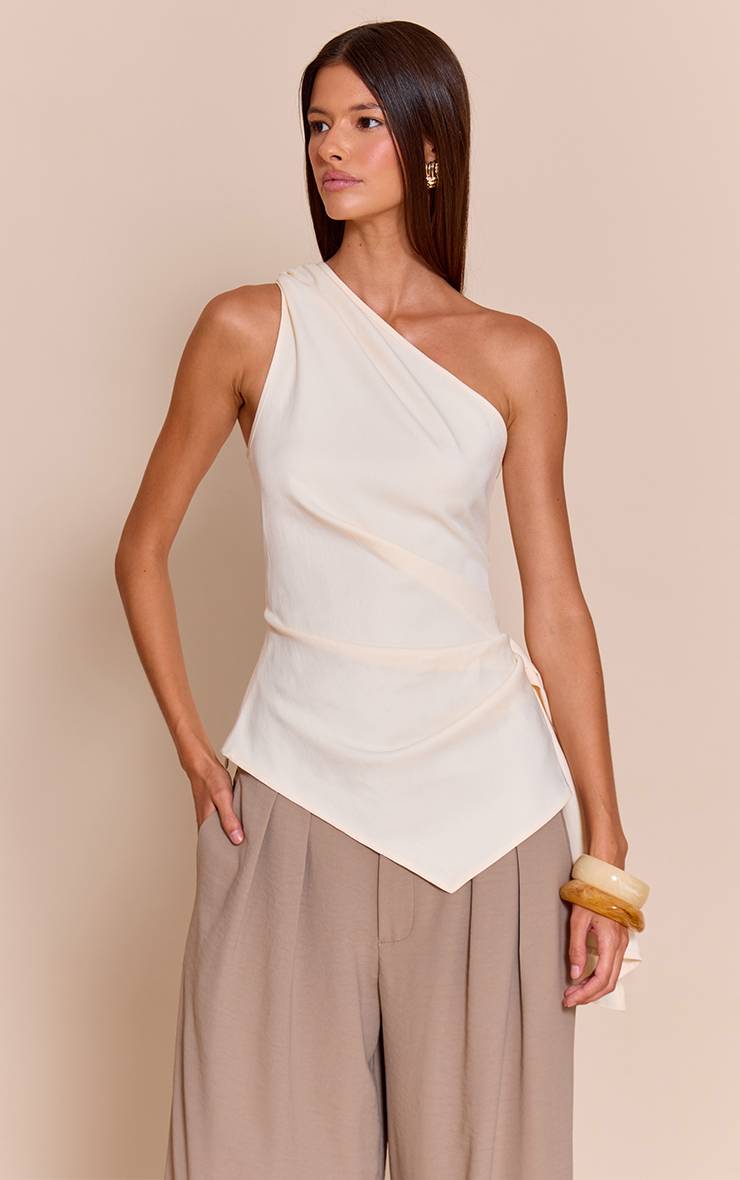 Buttermilk Haut Drapé Asymétrique En Tissu Tissé Couleur Lait De Beurre