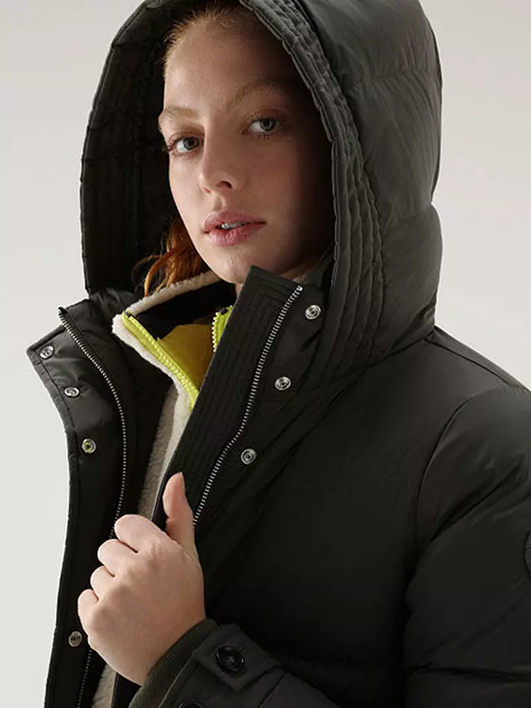 WOOLRICH Daunensteppjacke ALSEA olive