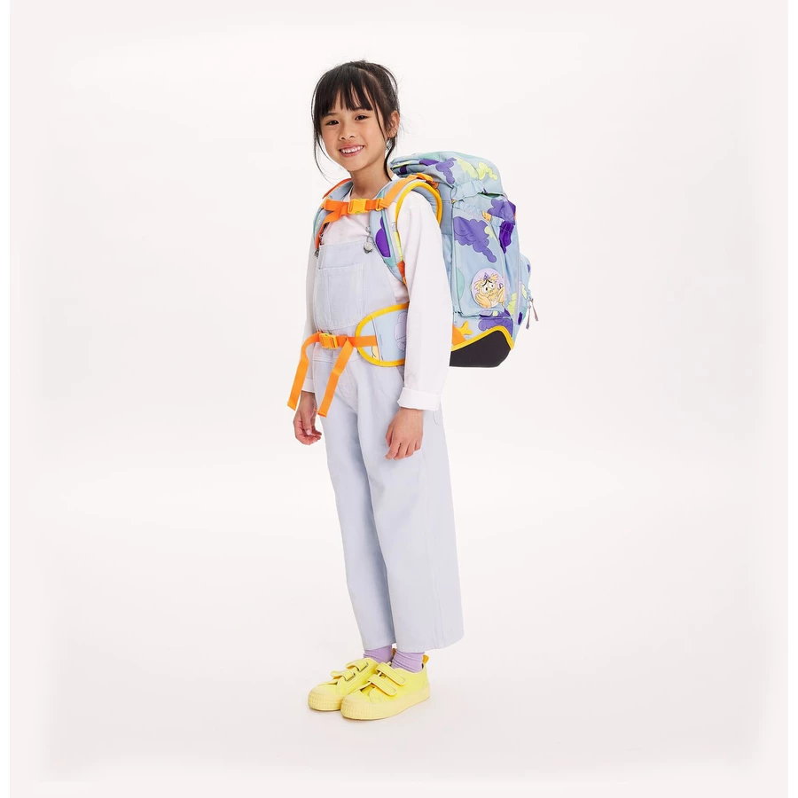 Ergobag Pack Comic Adventure - Schulrucksack Set 6tlg. Modell 2024 Tagträumbär