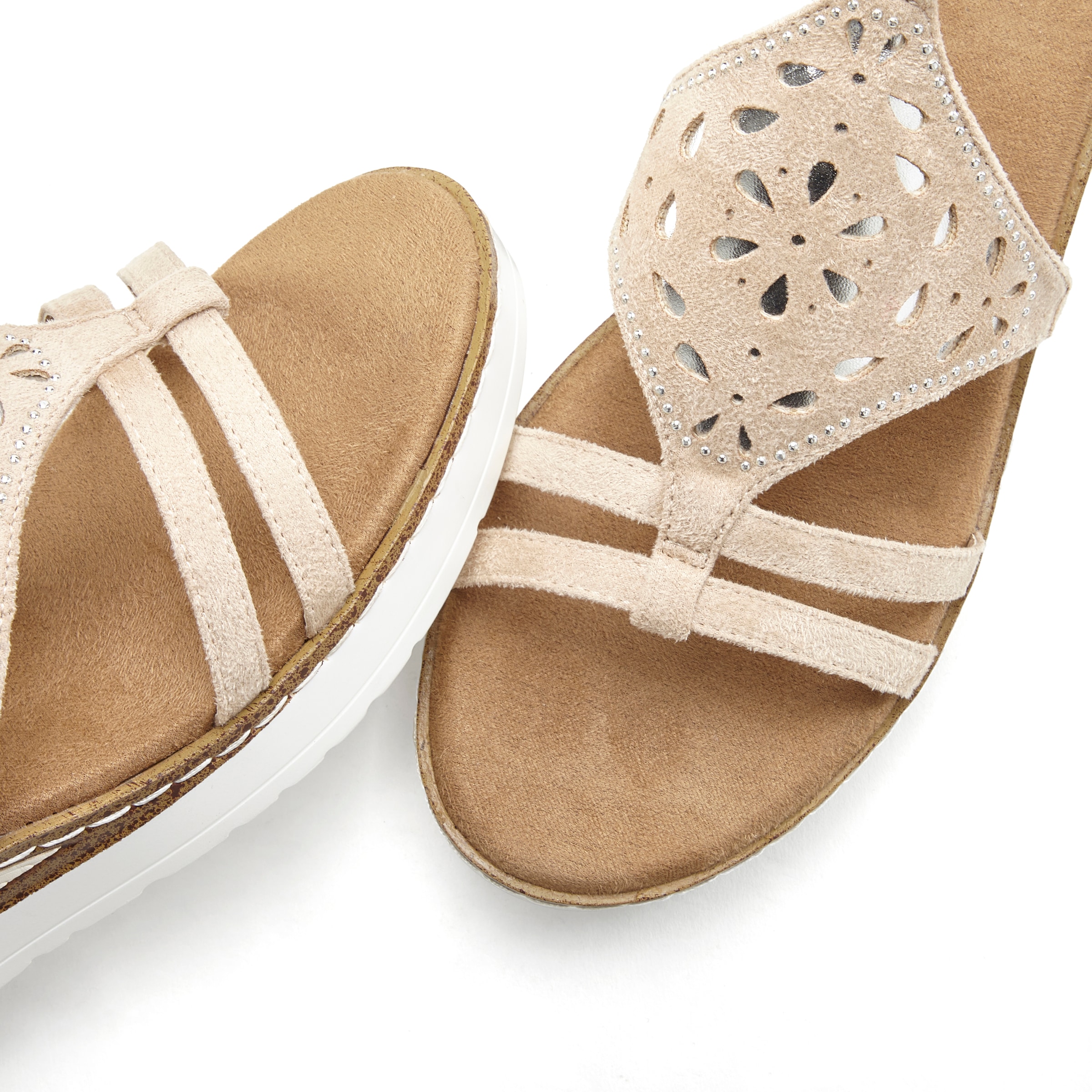 LASCANA Sandalette »Sommerschuh«  Sandalette, Sommerschuh mit Keilabsatz gepolsterter Innensohle VEGAN