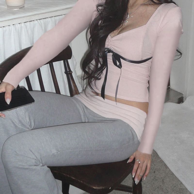 Honet - Crop top met lange mouwen, vierkante hals en strik aan de voorkant