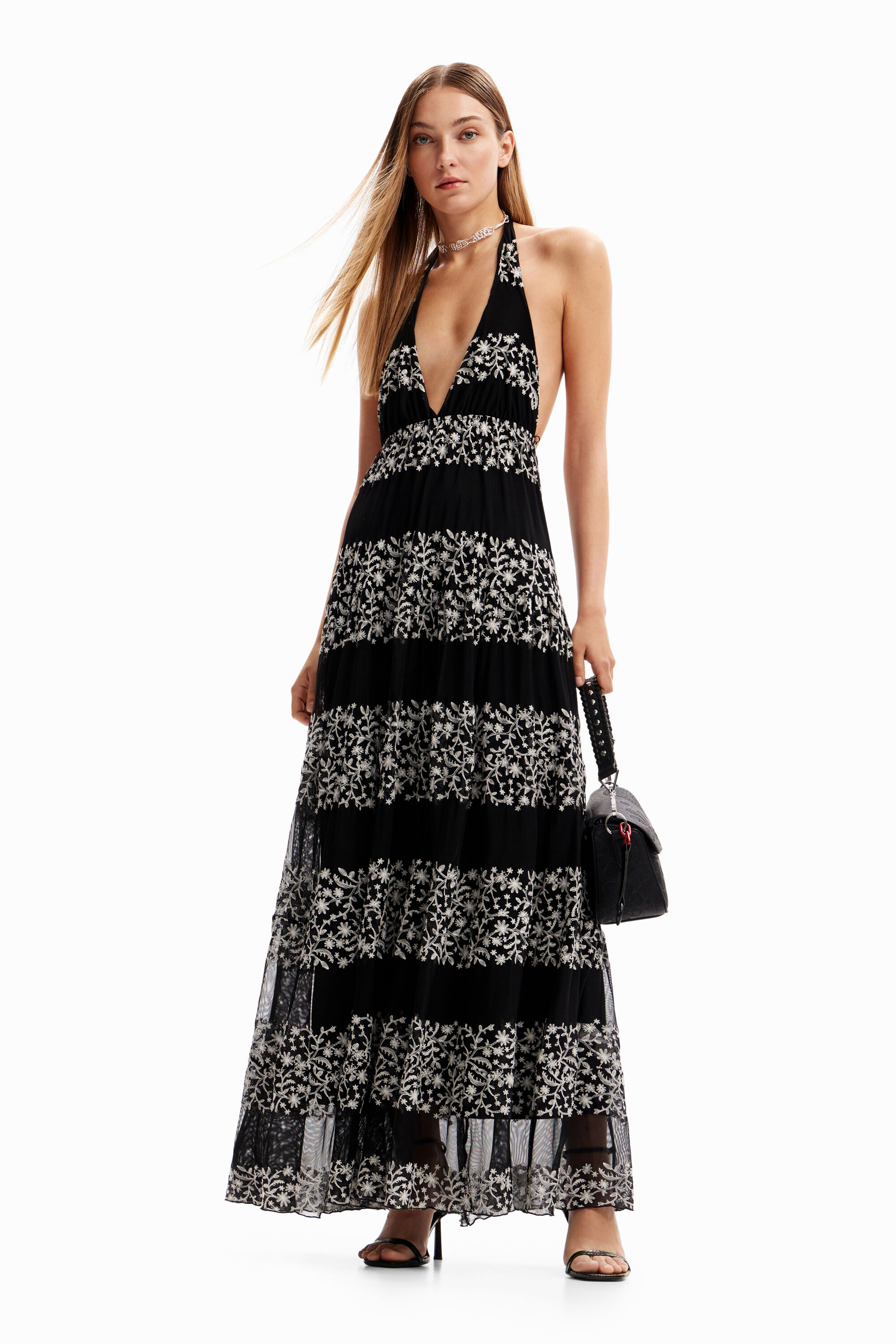 Robe longue broderies