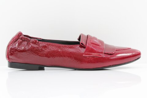 Gil Peterson Slipper