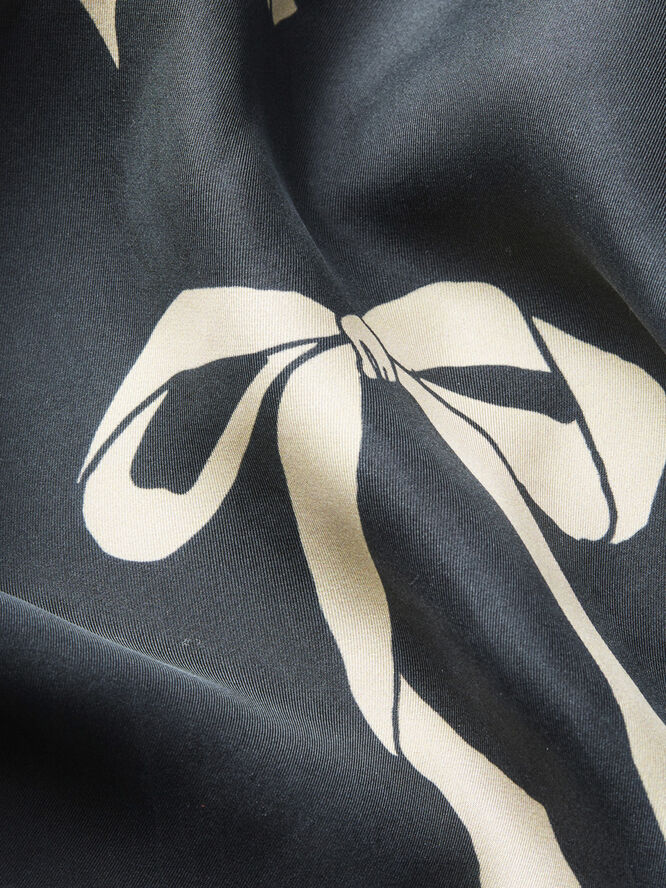 Becksöndergaard Bow Twill Sia Scarf Black