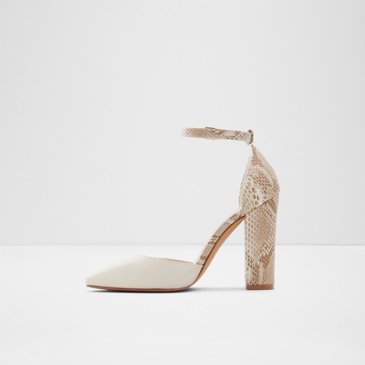 Susan White Women Block Heels