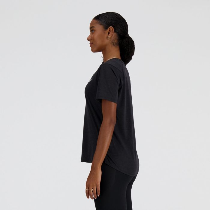 New Balance Dame T-shirts Athletics Short Sleeve