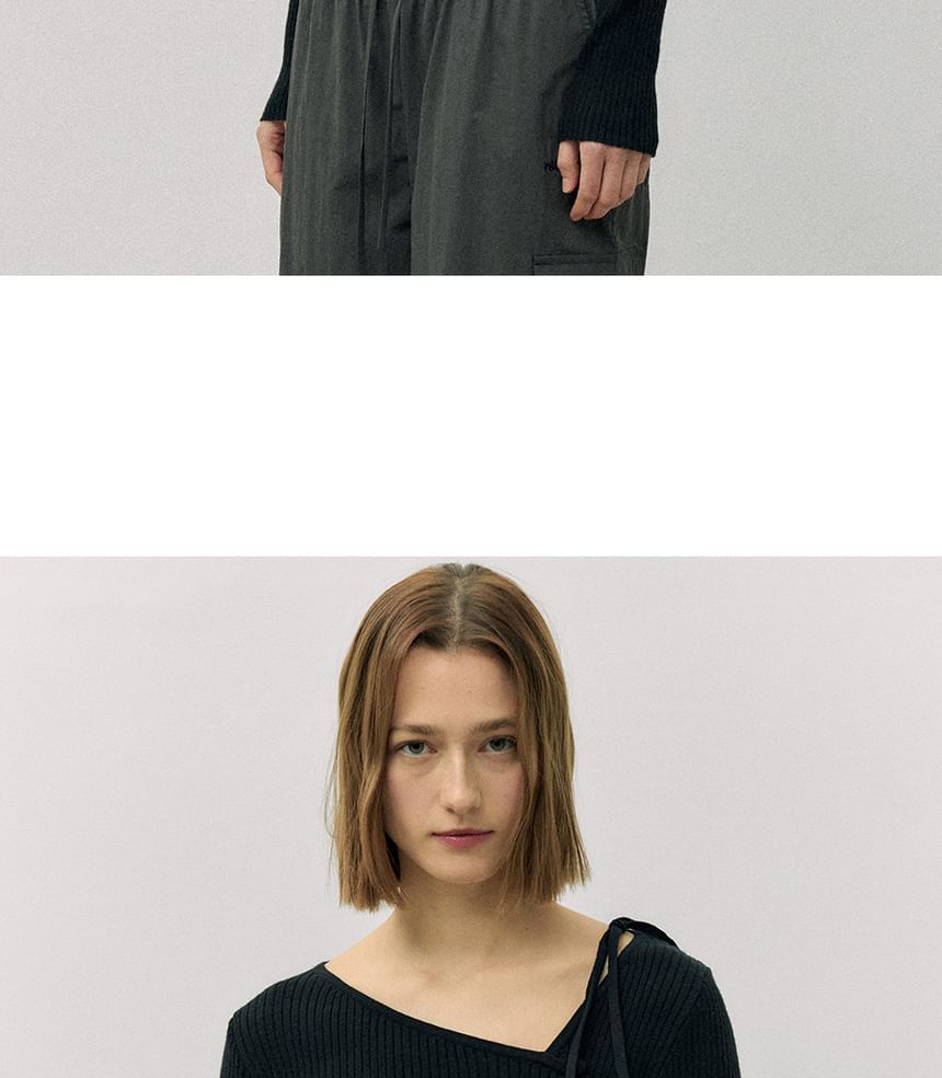 rolarola - Asymmetrische top met ribbreisel (zwart)