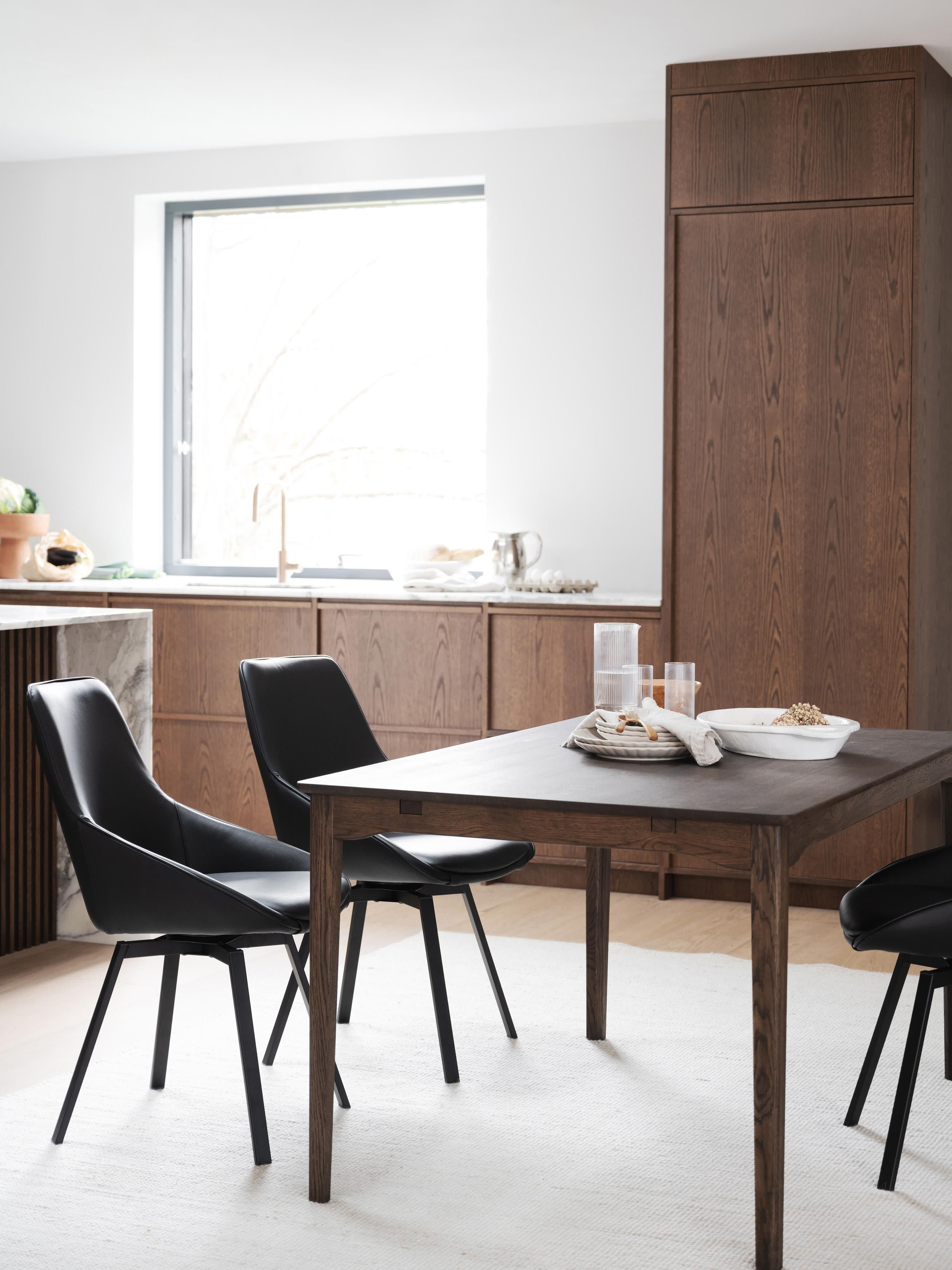 Draaibare leren stoelen Alison, 2 stuks