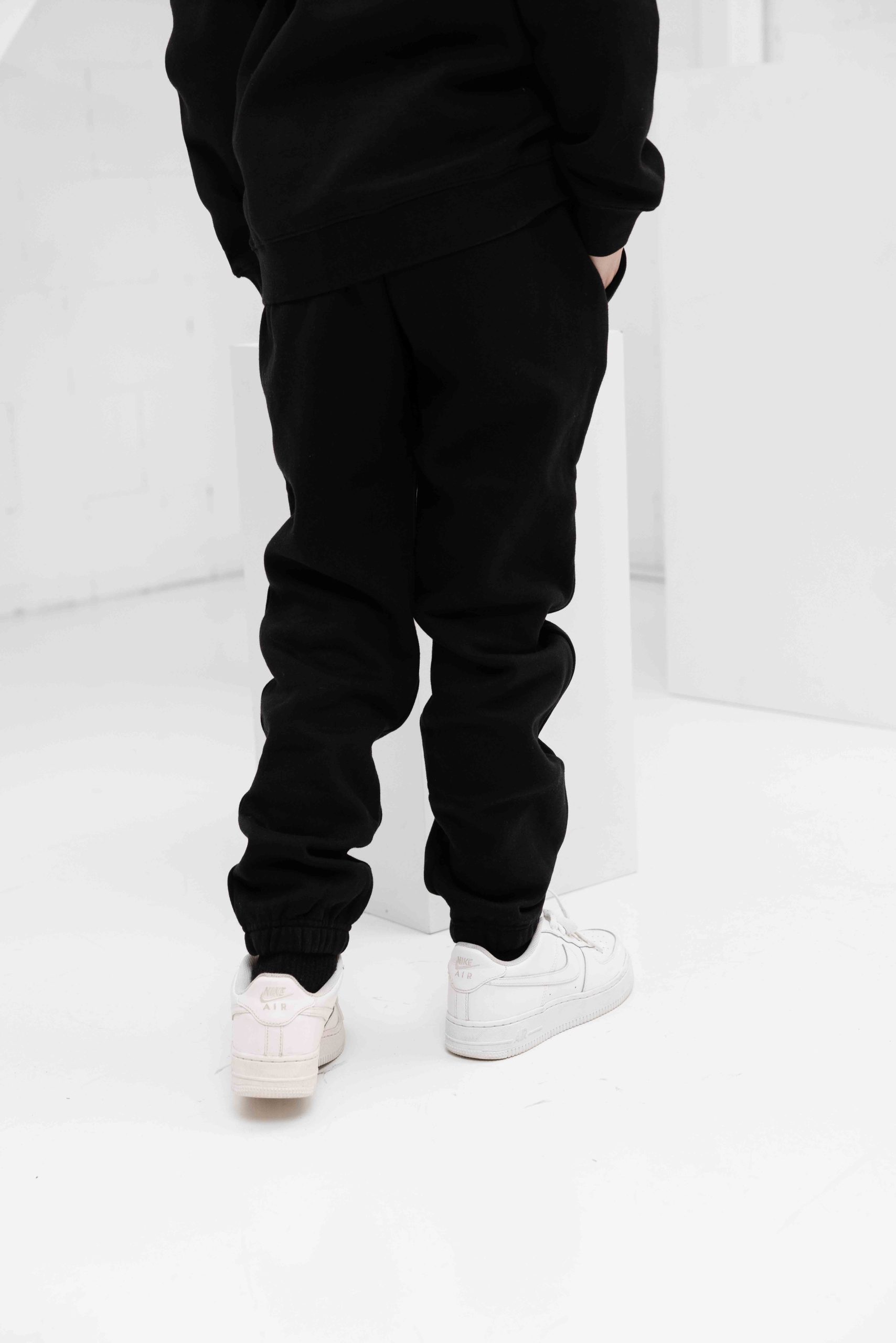 Cou7ure Essentials Basic Curve Trainingspak Kids Zwart