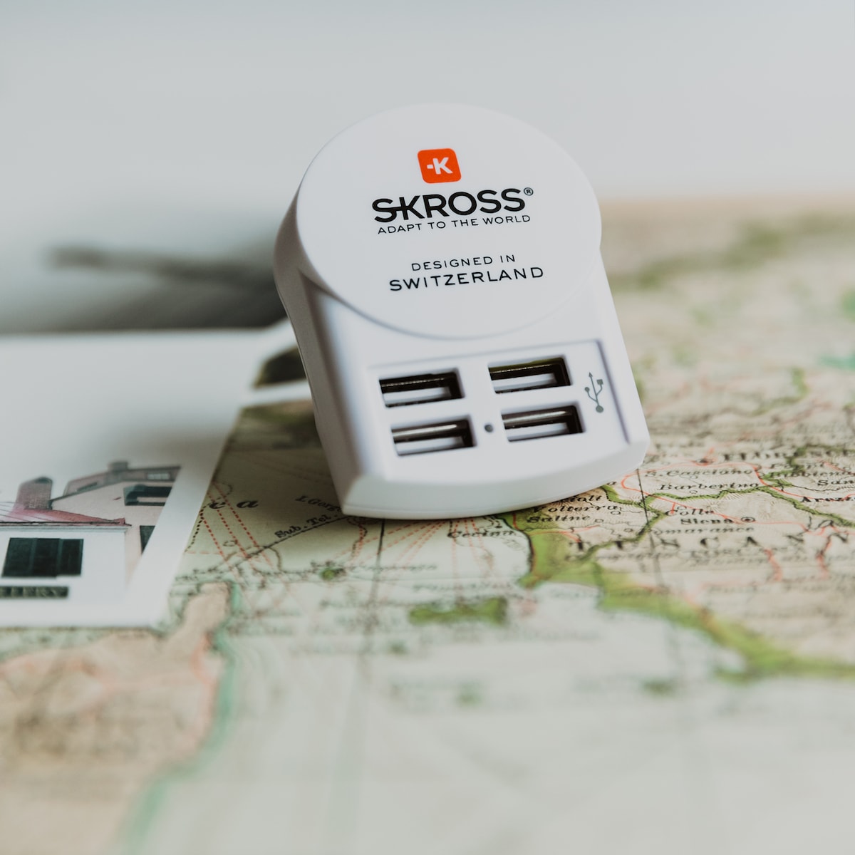 SKROSS 4-ports USB-lader EU
