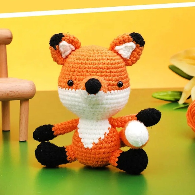 (14-tlg. Set) Häkel Handwerk Starter Kit DIY Mercerie Bastelkunst inkl. Wolle / Häkelnadel - Fuchs