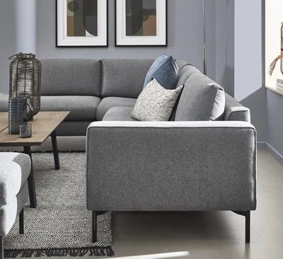 Nyland venstrevendt hjørnesofa med pufafslutning