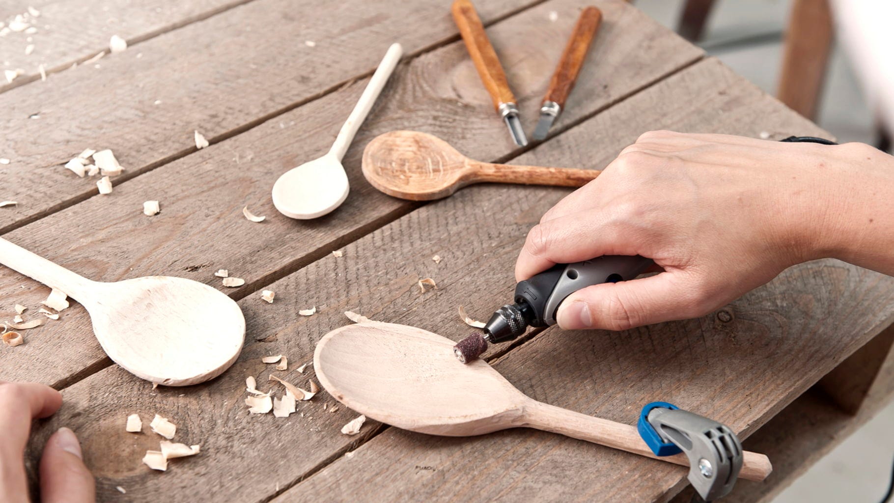 Dremel  Dremel Stylo+, 2050-15    Multifunktionswerkzeug für präzise Heimwerkerprojekte