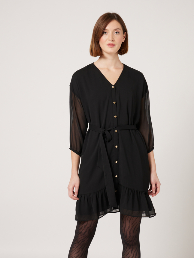 Robe courte cintrée