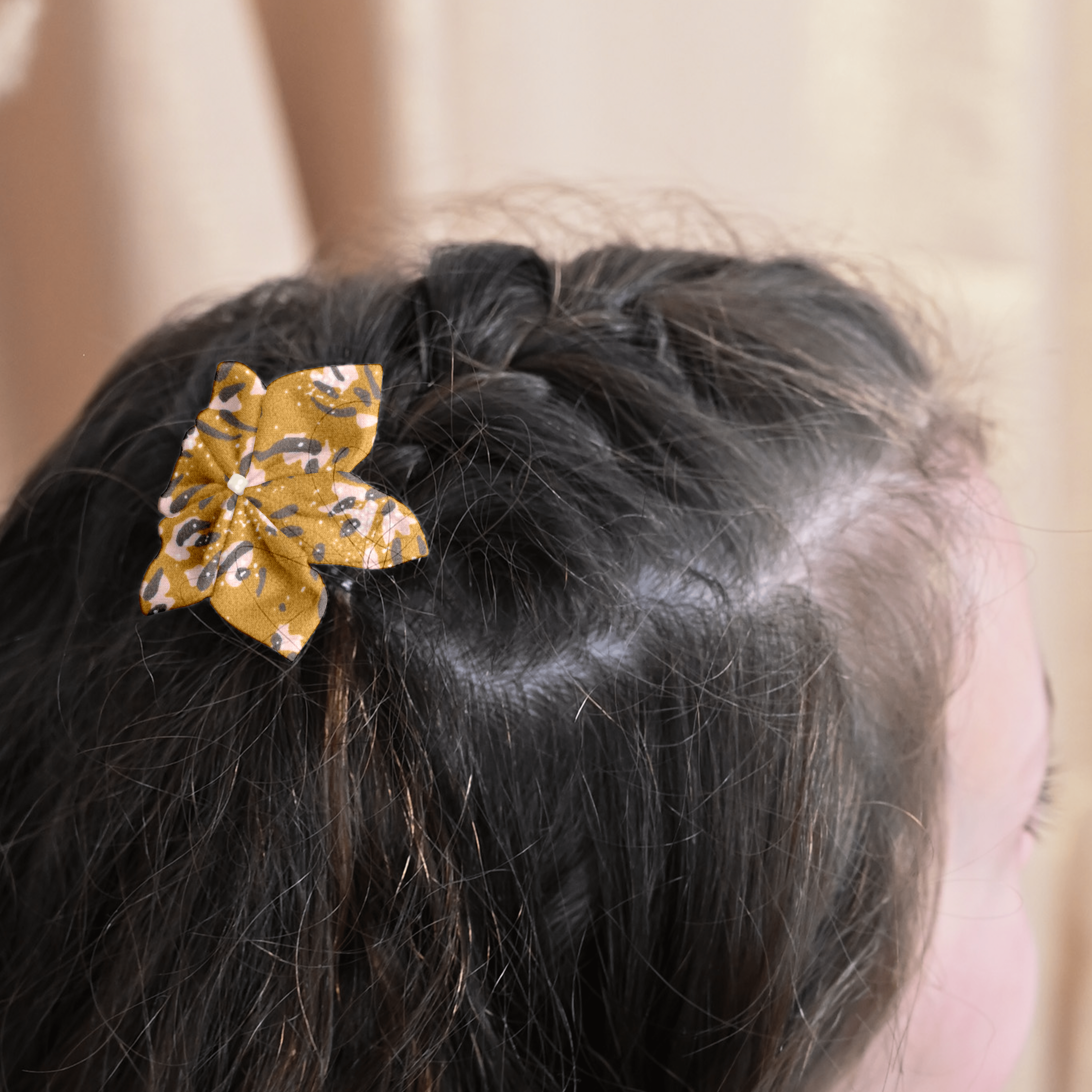 Barrette Fleur Étoile Gypso Ocre