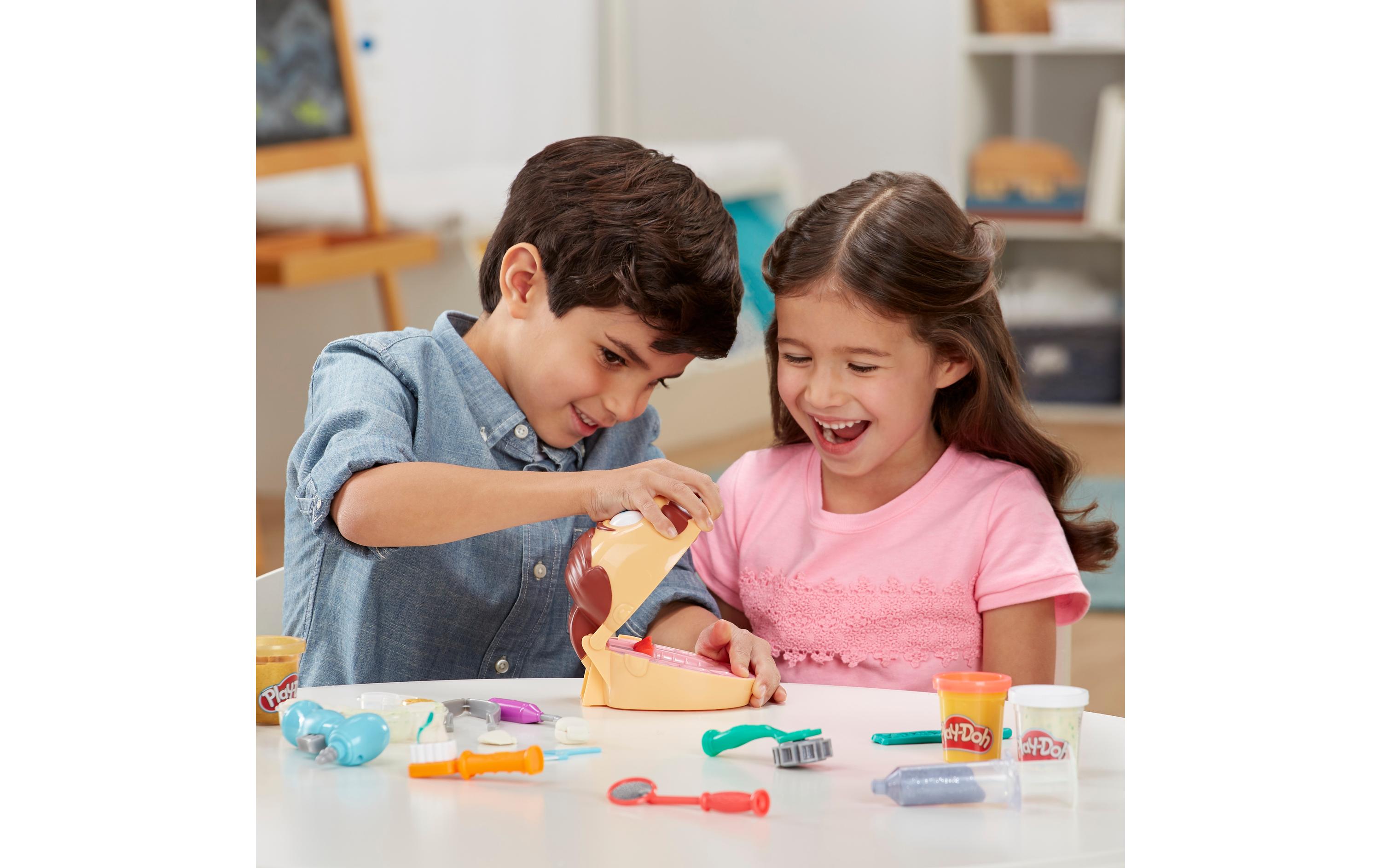 Knetspielzeug Zahnarzt Dr. WackelzahnPlay-Doh Spielset