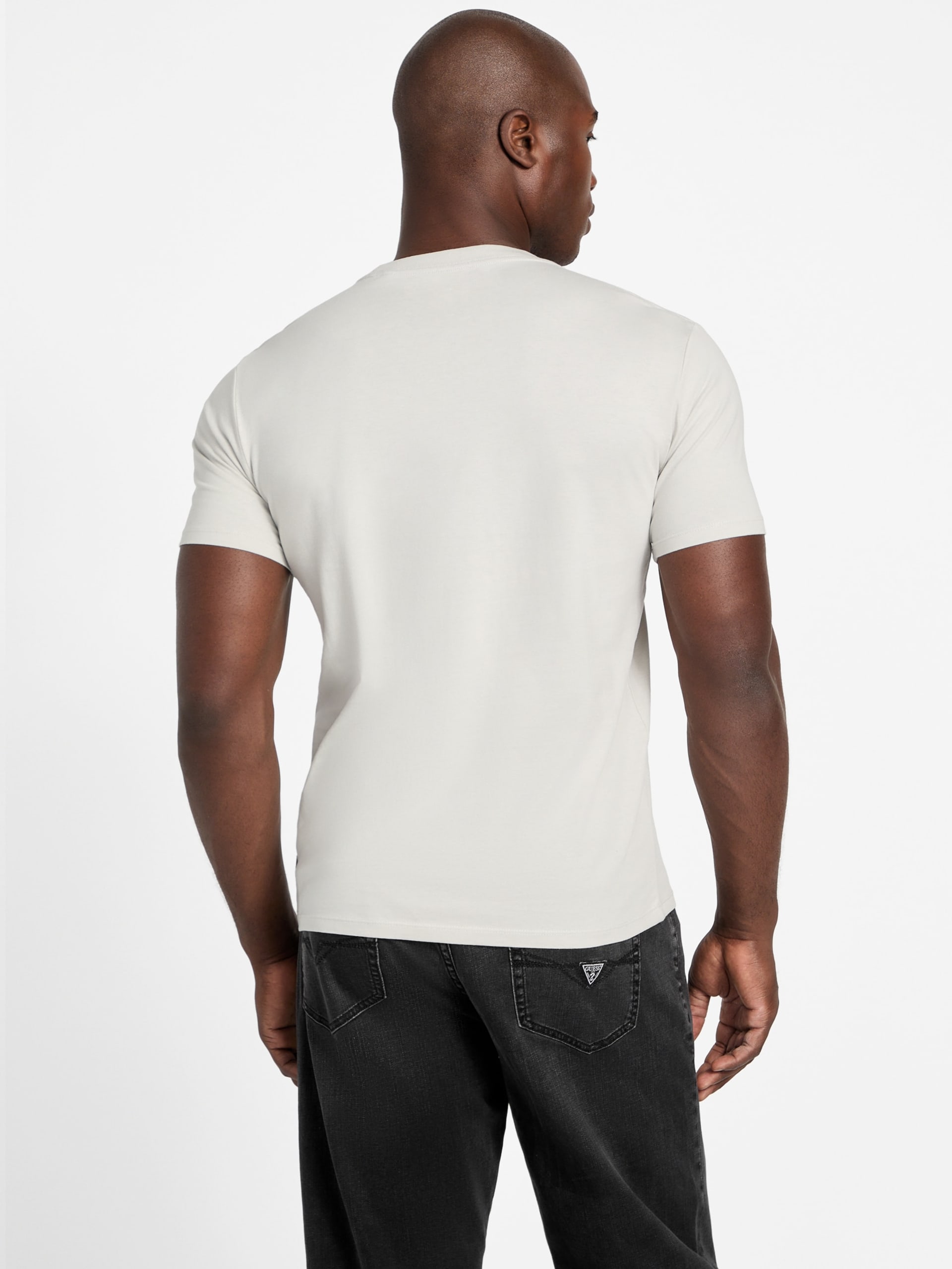 Camiseta com o logotipo Eco Cali