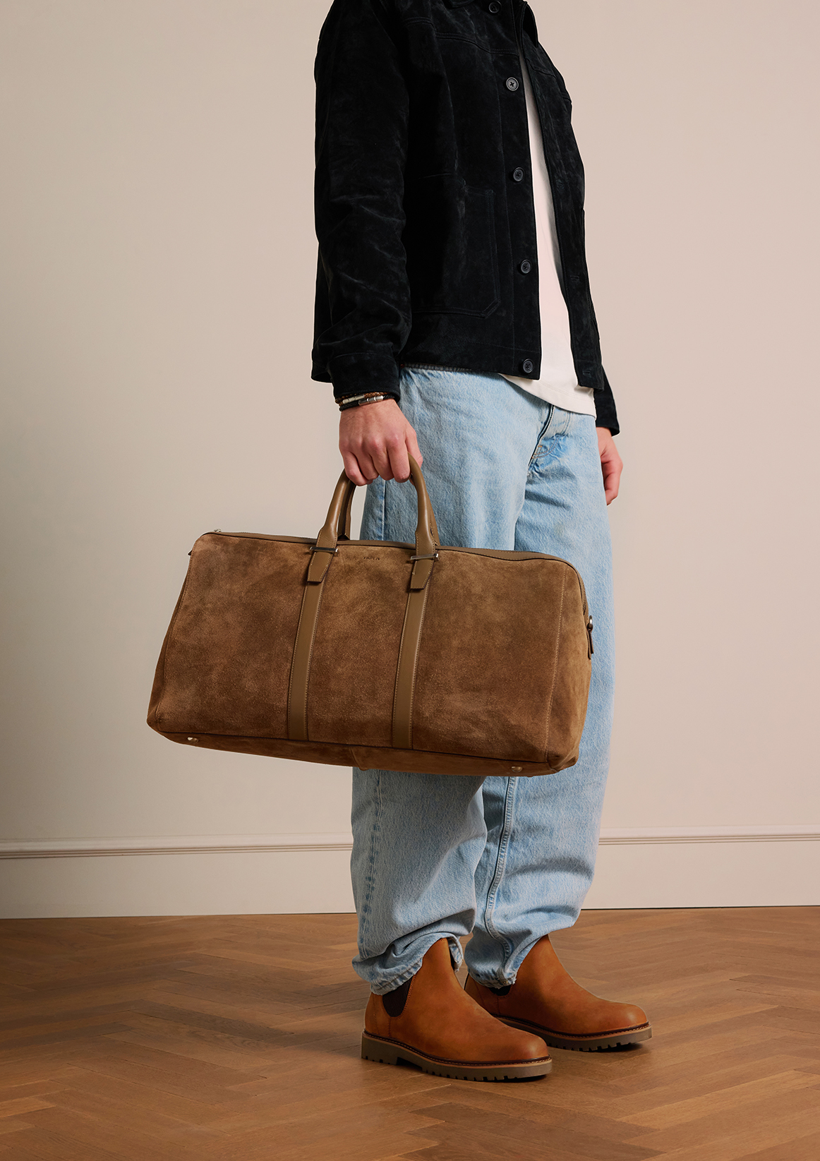 Cognac nubuck chelsea boots