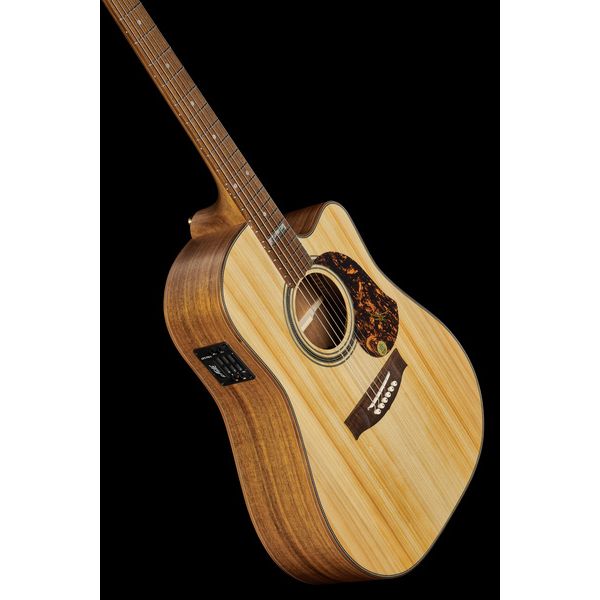 Maton EA80C