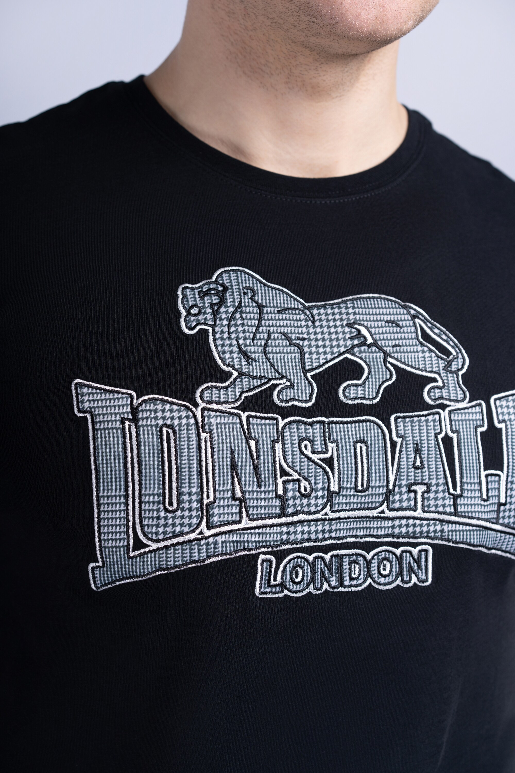Lonsdale Herren T-Shirt normale Passform YETTINGTON
