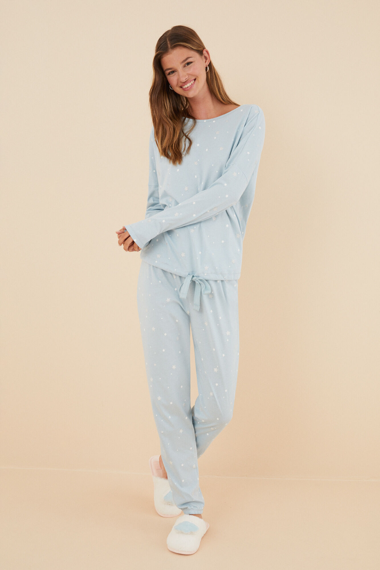 Pijama 100% algodão com estrelas azuis