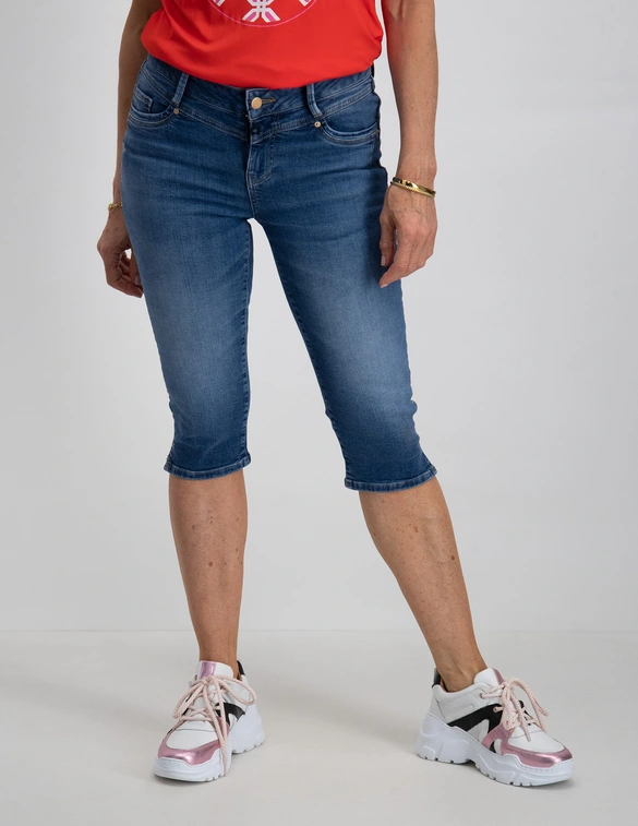 Cup of Joe Capri jeans Karen