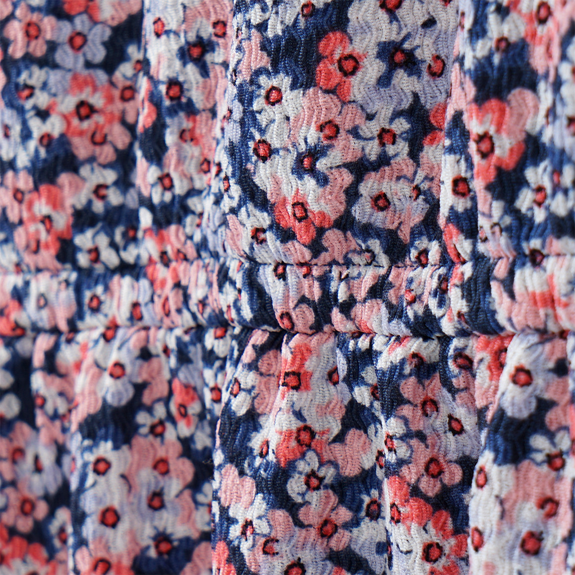 Yigga Mädchen Kleid mit Blumen-Allover rosa / dunkelblau