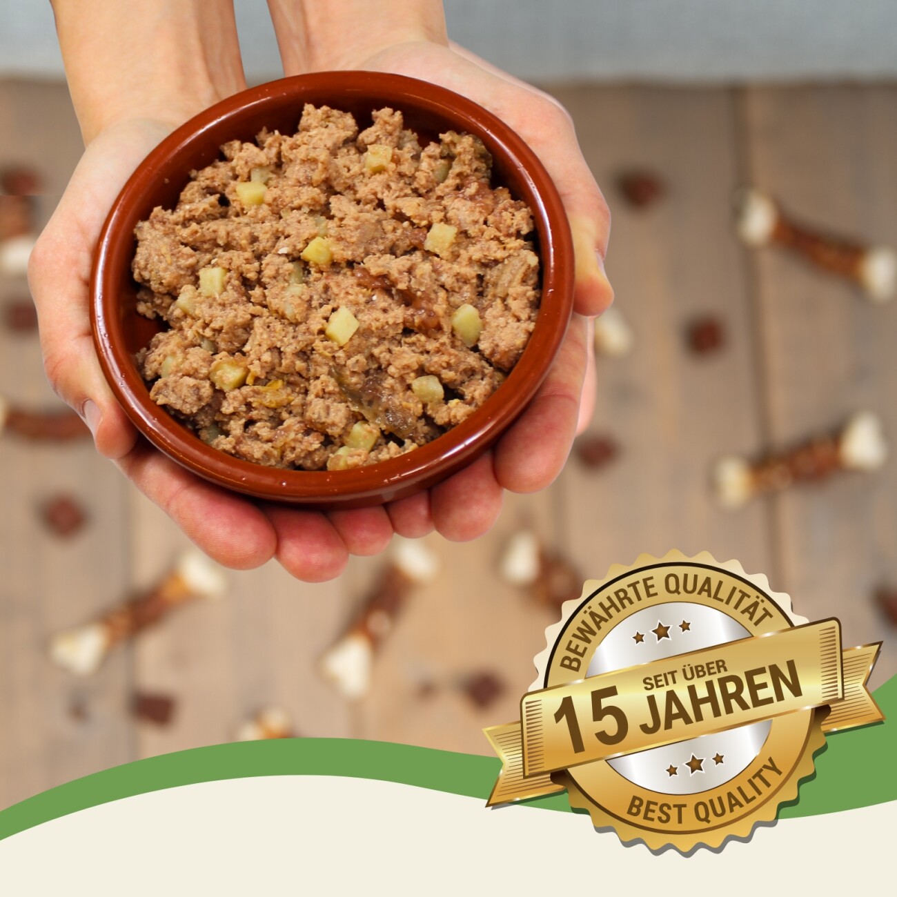 Lyra Pet Lecker.Pet Gino's Saftige Fleischmahlzeit mit Huhn & Kartoffeln Hundefutter Nassfutter 6x400 g