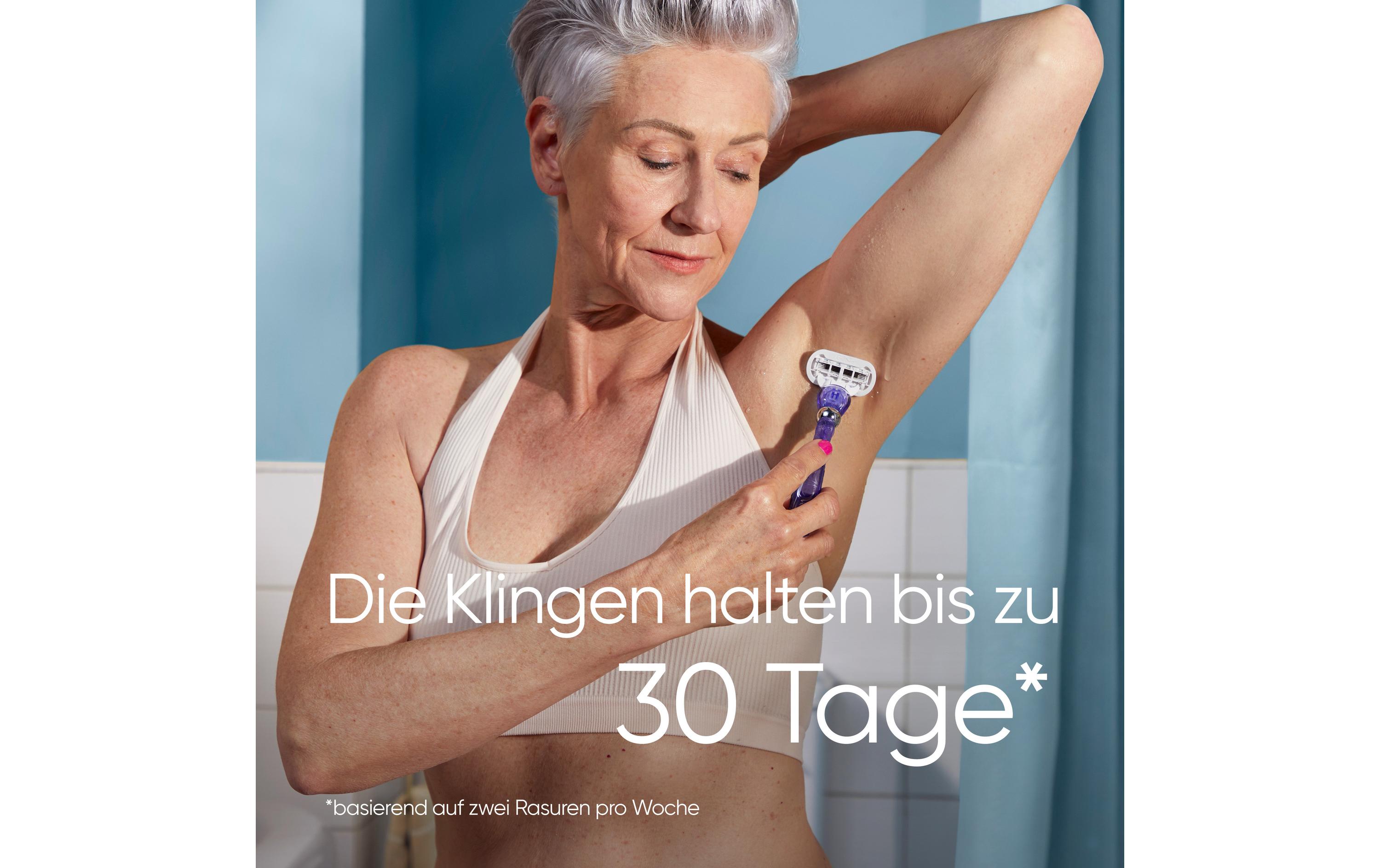Rasierer Deluxe Smooth Swirl 3 StückDamenrasierer mit integriertem Flexiball