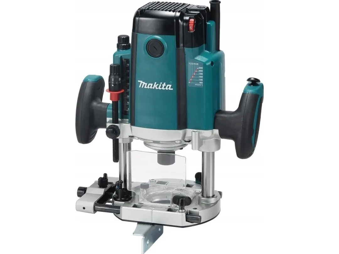 MAKITA FRÆSEMASKINE. 2100W RP2303FC01
