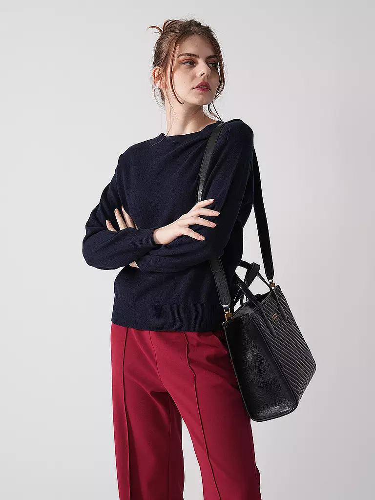 GUESS Tasche - Tote Bag SILVANA 2  schwarz