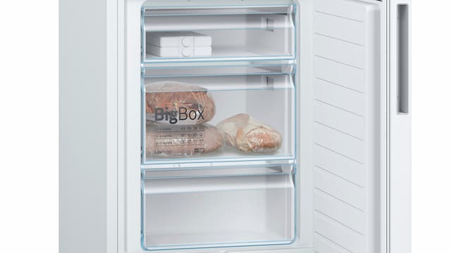 Bosch Serie 6 kølefryseskab KGE36AWCA (hvid)