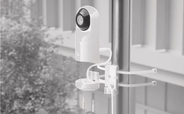 Ubiquiti UniFi G5 Flex - Netværksovervågningskamera - indendørs, udendørs - vejrbestandig - farve (Dag/nat) - 5 MP - 2688 x 1512 - 2K - audio - LAN 10/100 - H.264 - PoE