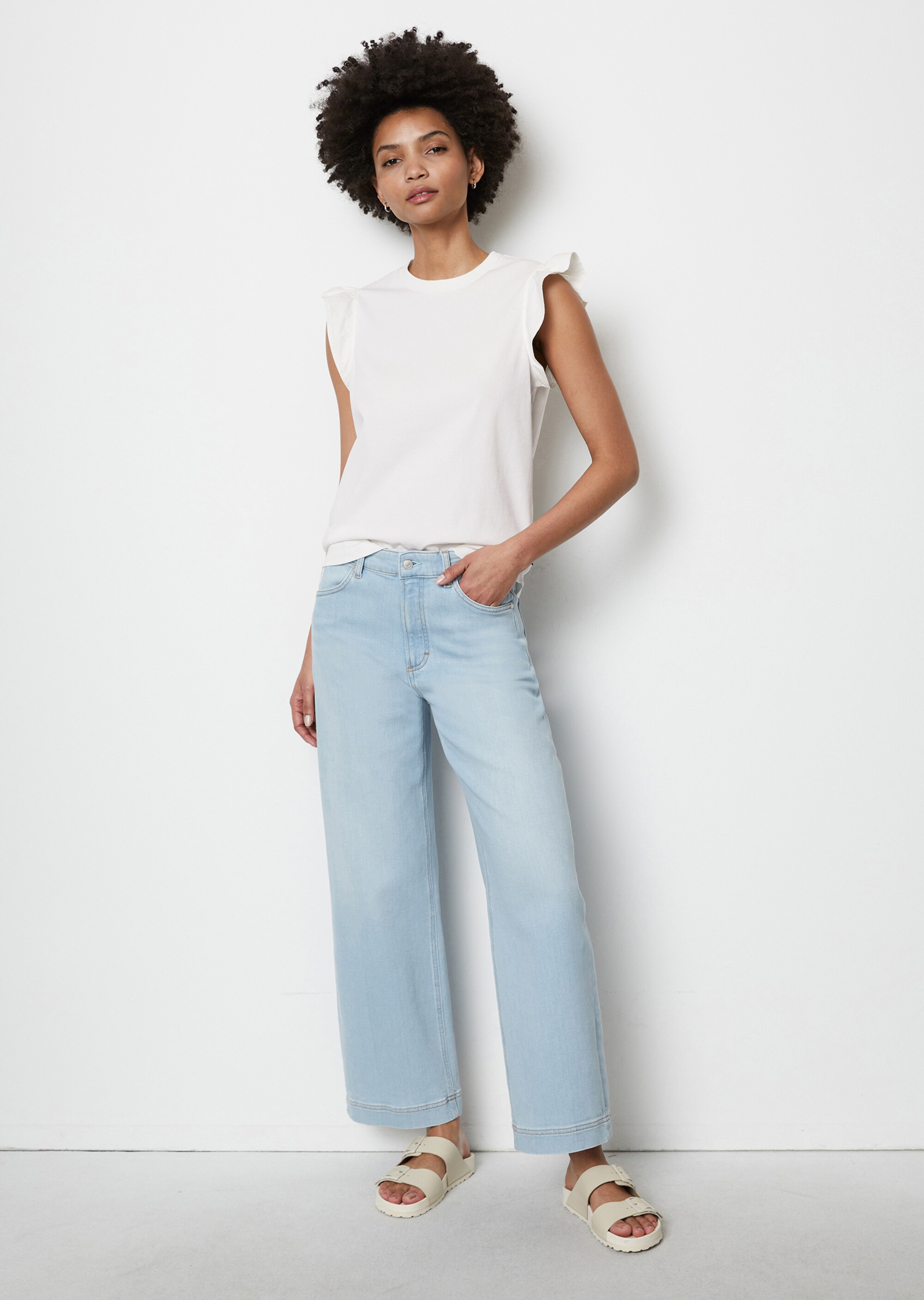 Volant-T-Shirt loose aus Material-Mix