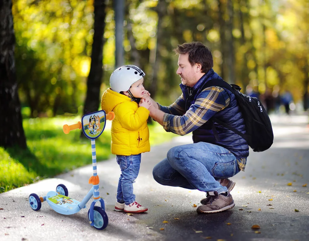 BLUEY - TROTTINETTE 3 ROUES SWITCH IT MULTI-PERSONNAGES