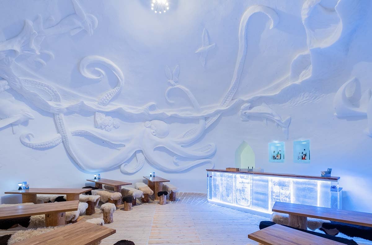 Iglu Übernachtung Zugspitze mit Whirlpool