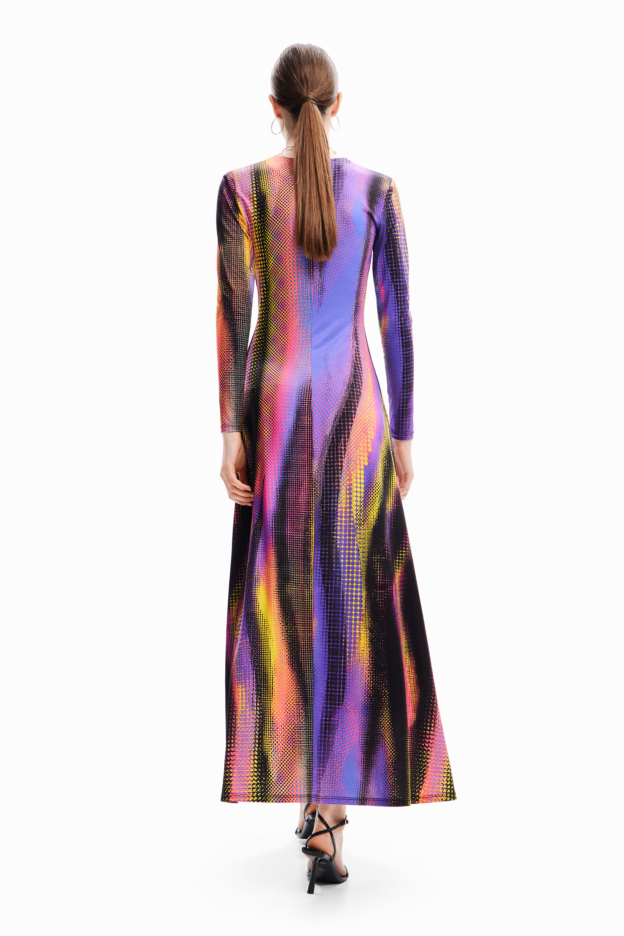 Vestido maxi justo da María Escoté