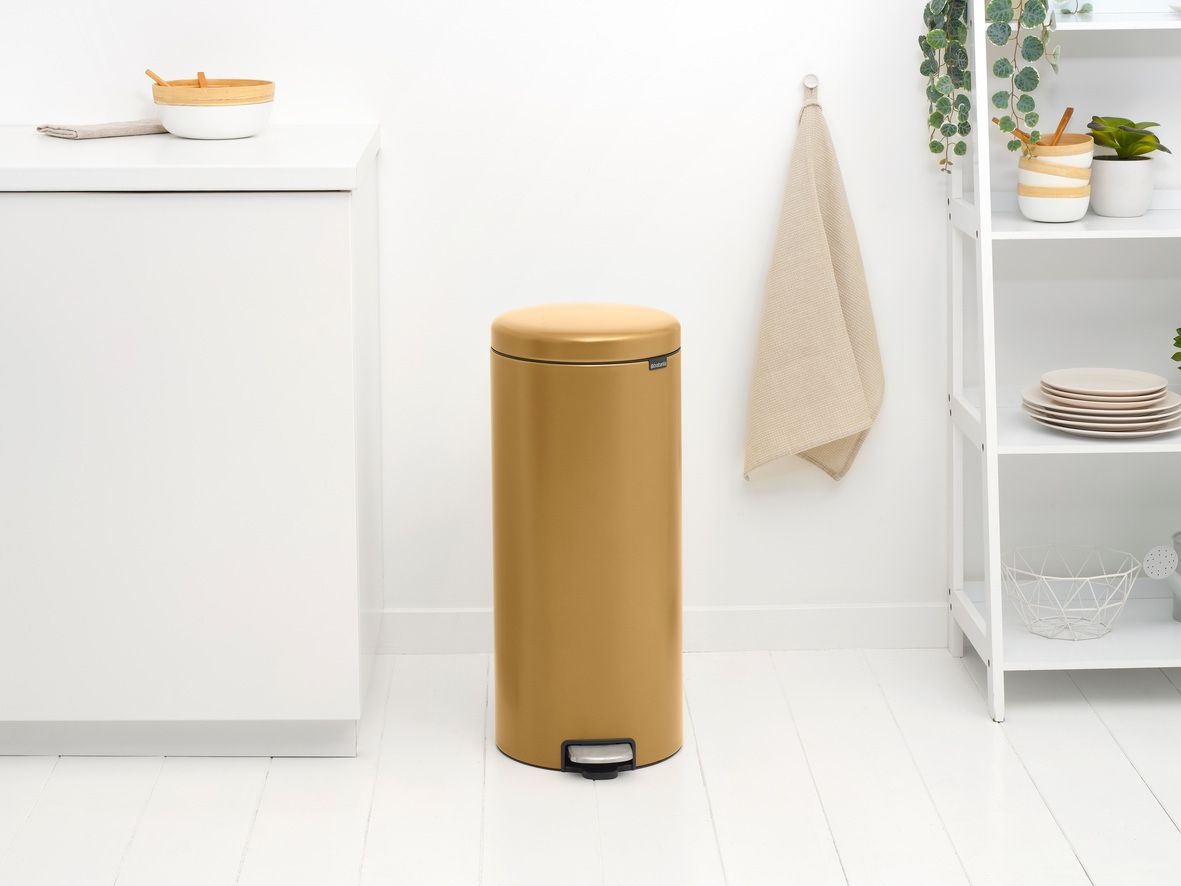 NewIcon Pedaalemmer, 30 liter, kunststof binnenemmer - Warm Gold