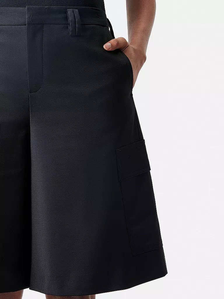 DRYKORN Shorts TRAIL schwarz