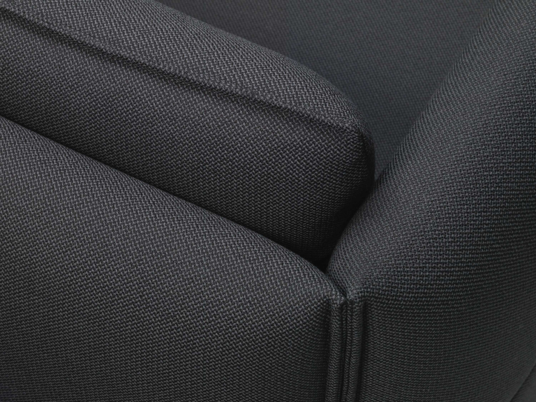 Vitra Mariposa Club fauteuil Credo 08 zwart