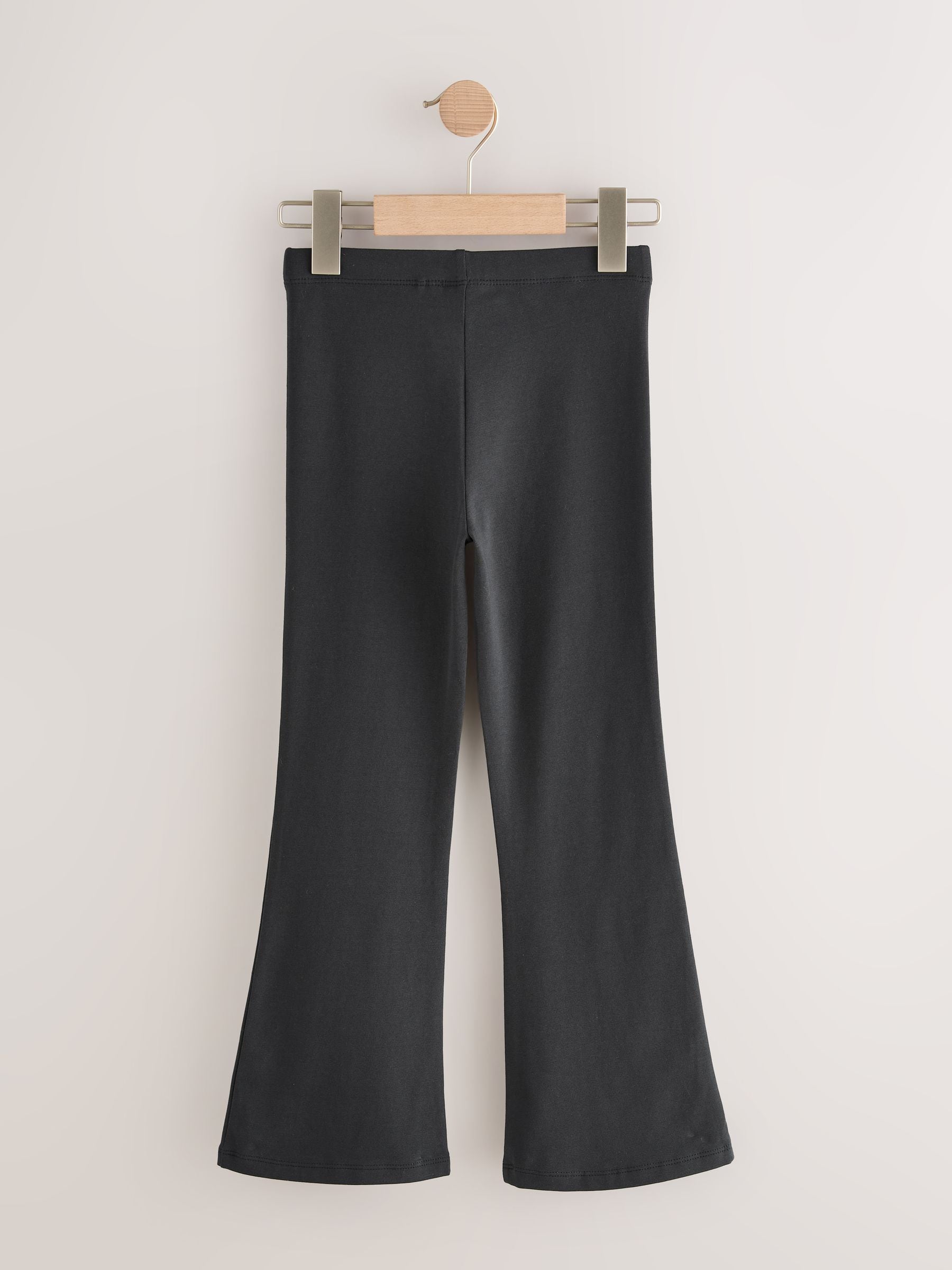 Zwart - Uitlopende legging (3-16jr)