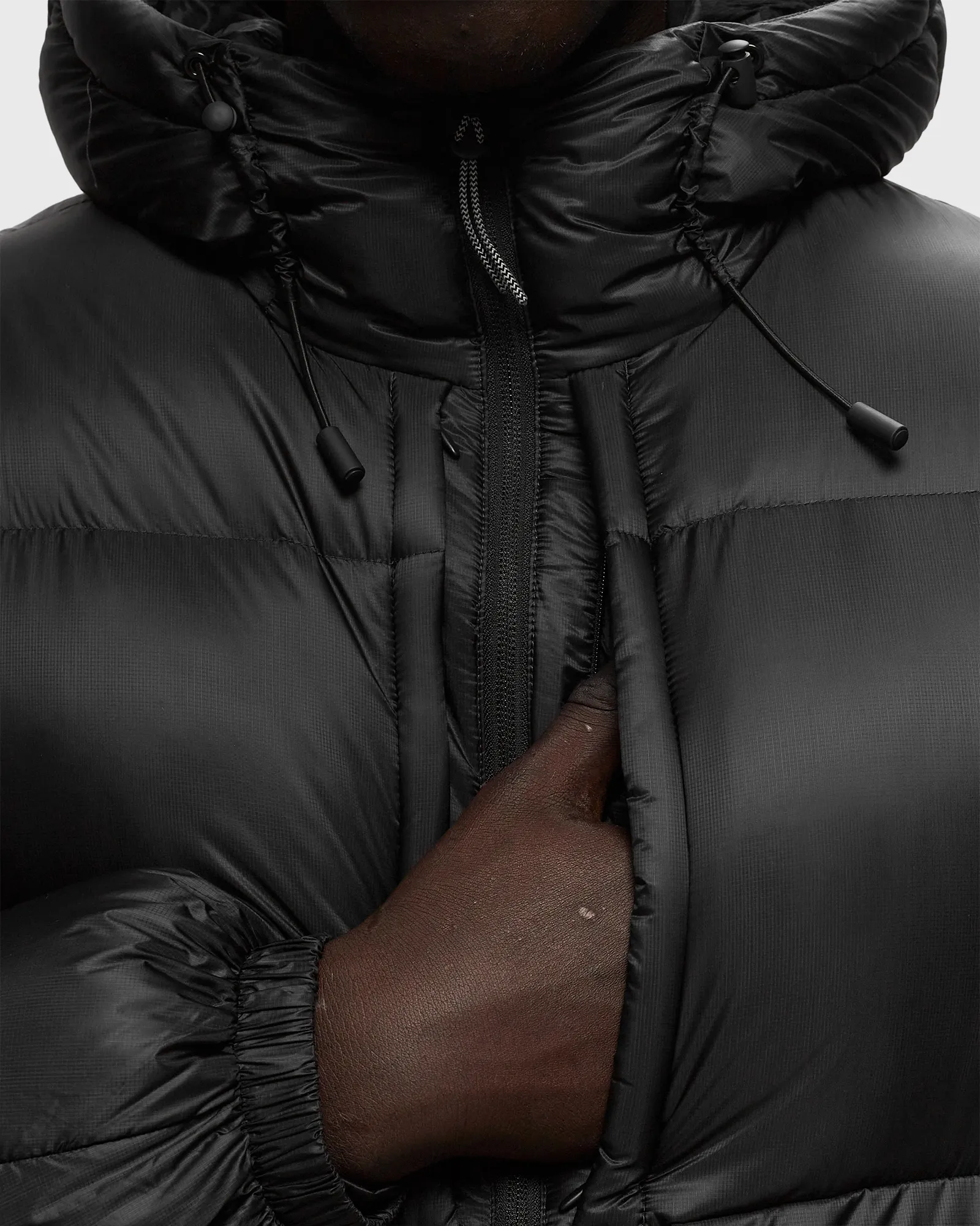 Roa Heavy Down Jacket