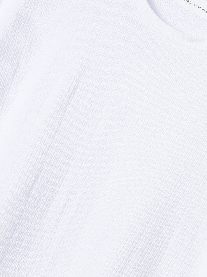 Camiseta texturizada - Branca