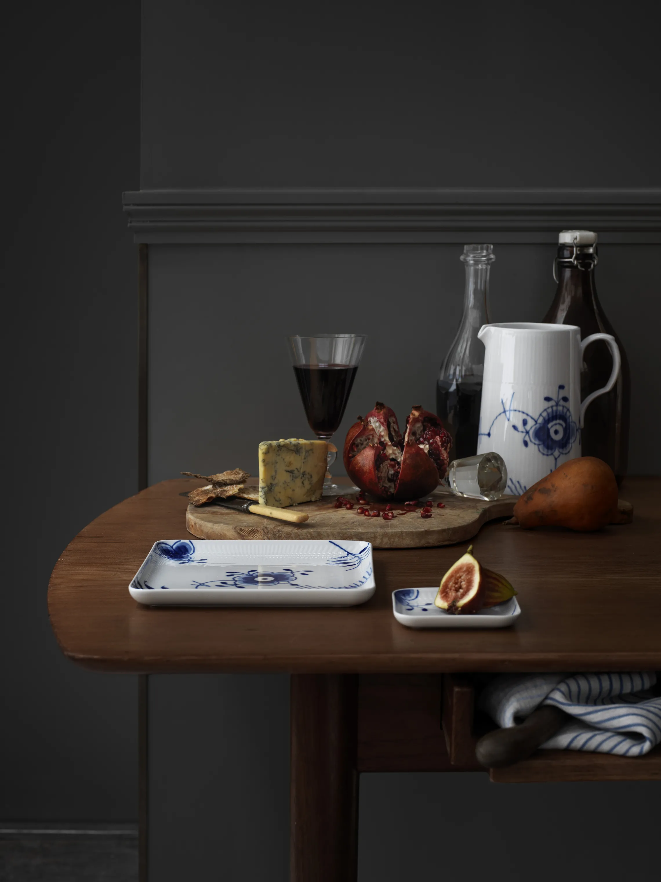 Royal Copenhagen Blå Mega Riflet Tallerken